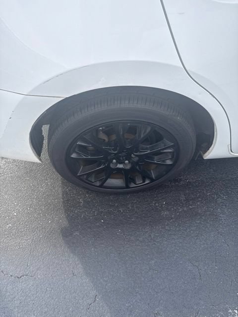 Used 2016 Toyota Corolla S Special Edition FWD image 20