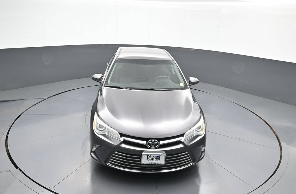 Used 2016 Toyota Camry LE FWD image 34