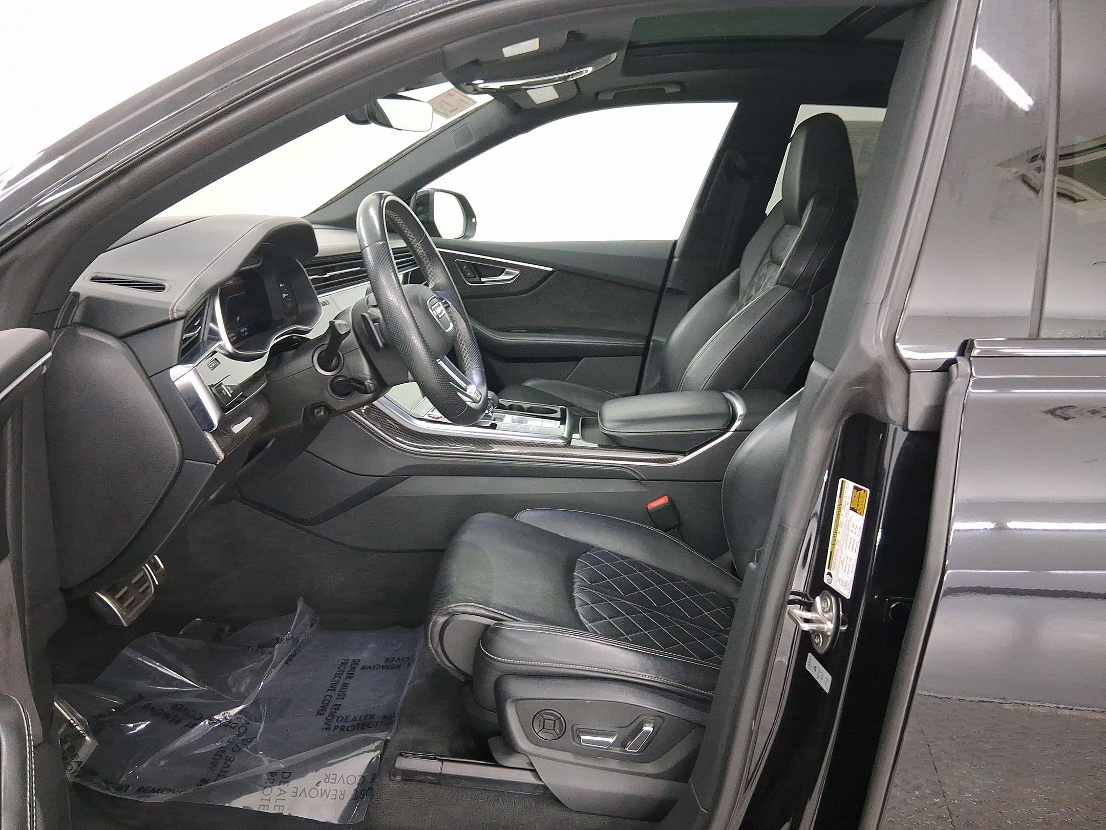 Used 2021 Audi SQ8 Prestige w/ Prestige Package image 5