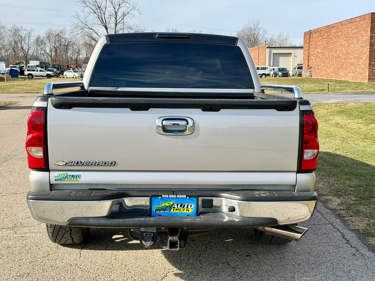 Used 2007 Chevrolet Silverado 1500 LT w/ Crew Cab Value Package image 5