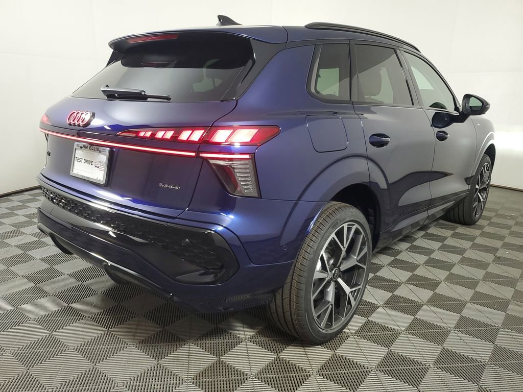 New 2026 Audi Q3 quattro 2.0T AWD/4WD image 6