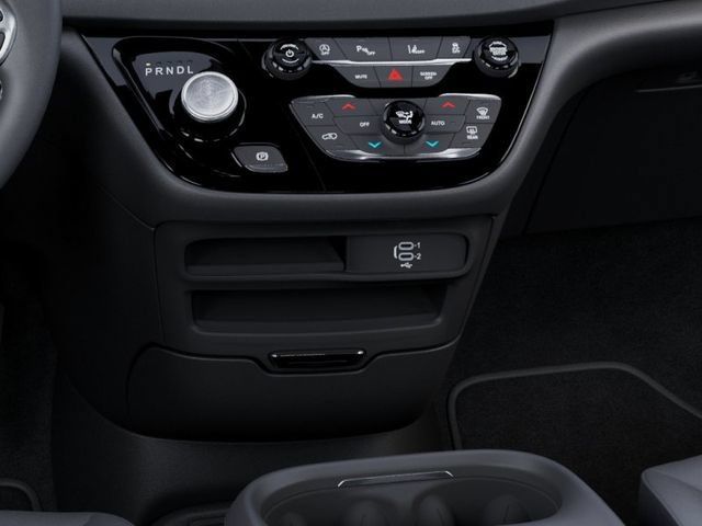 New 2026 Chrysler Voyager LX FWD image 30