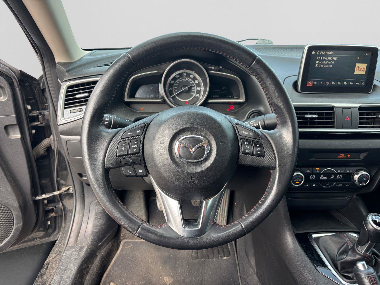 Used 2016 MAZDA MAZDA3 i Touring w/ Popular Equipment Package FWD image 11