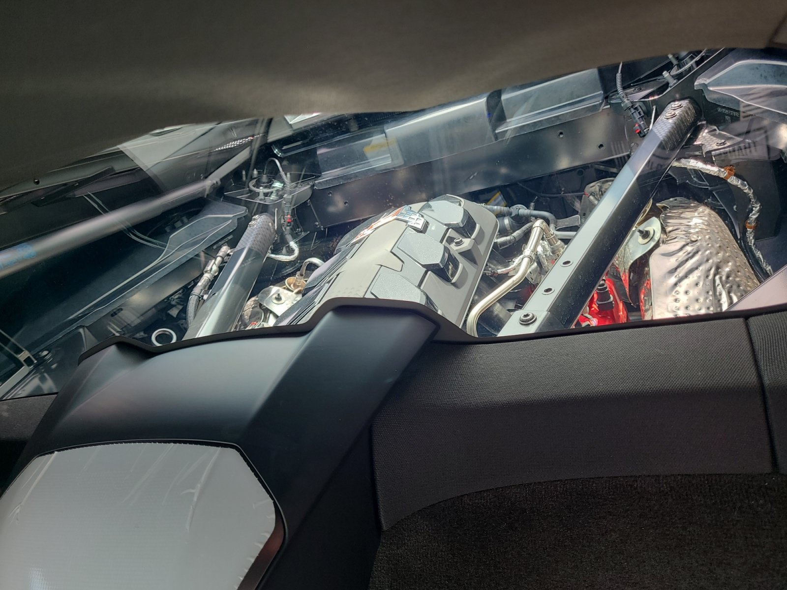 New 2027 Chevrolet Corvette Grand Sport w/ Z52 Sport Performance Package RWD image 16