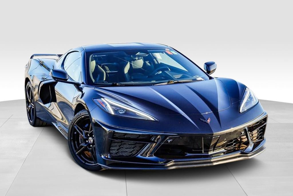 Used 2024 Chevrolet Corvette Stingray Premium Cpe w/ Z51 Performance Package image 2