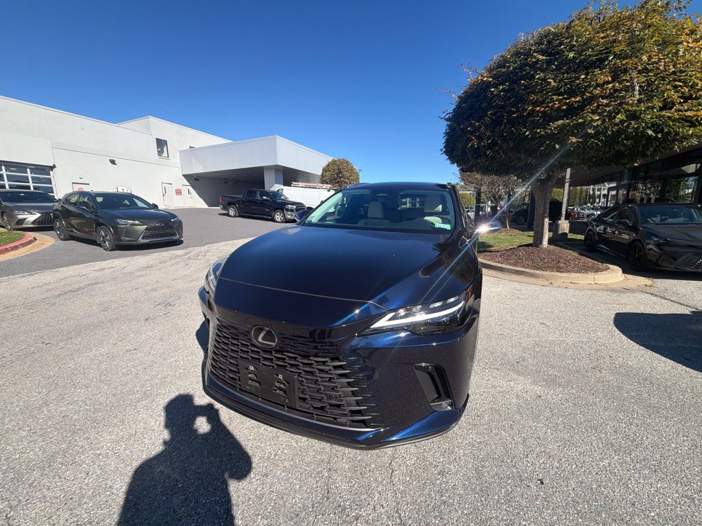 Used 2024 Lexus RX 350 Premium w/ Kick Sensor & Tow Package AWD/4WD image 2