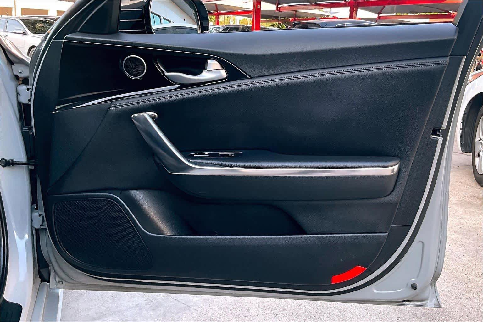 Used 2022 Kia Stinger GT-Line RWD image 22