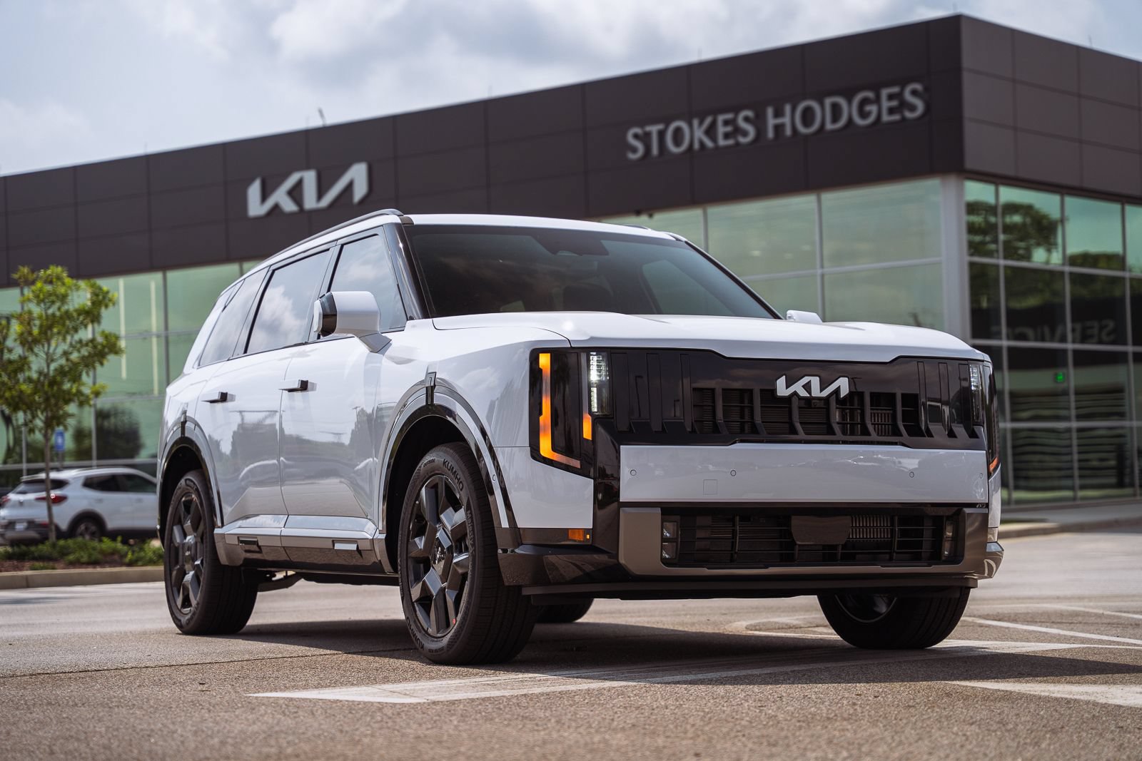 New 2027 Kia Telluride SX Prestige AWD/4WD image 2