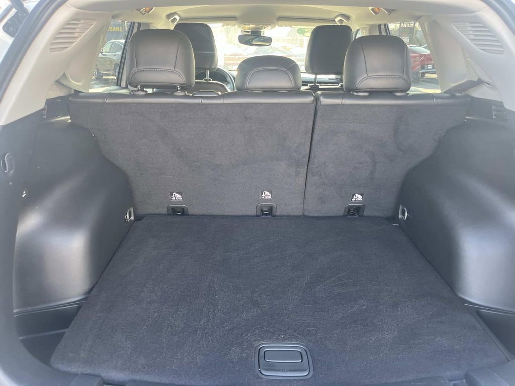 Used 2022 Jeep Compass Limited image 12