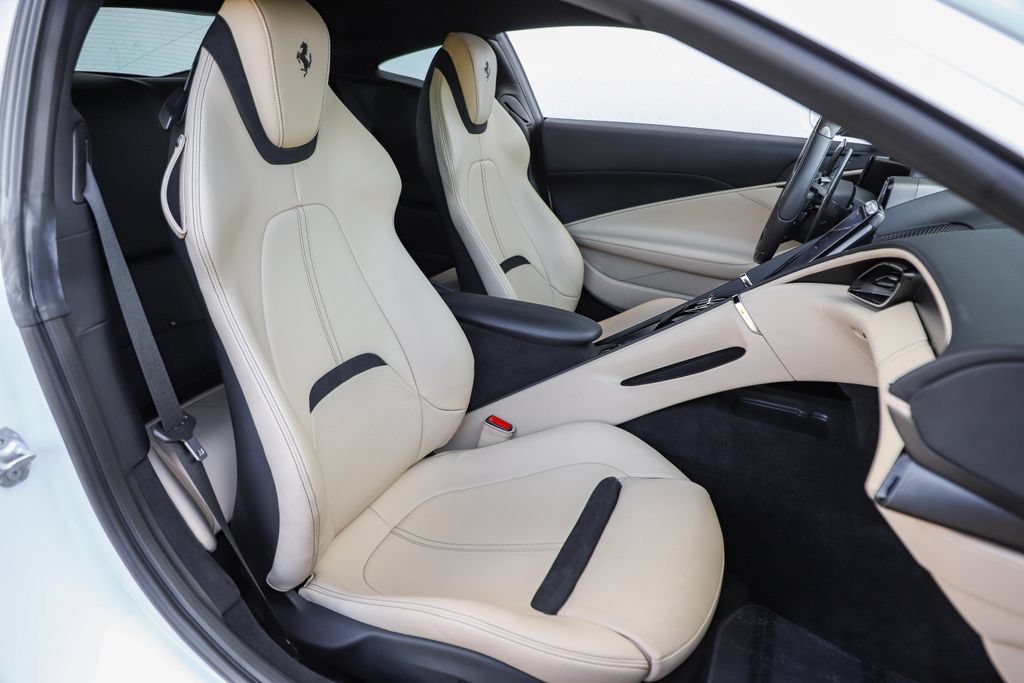 Certified 2023 Ferrari Roma RWD image 14