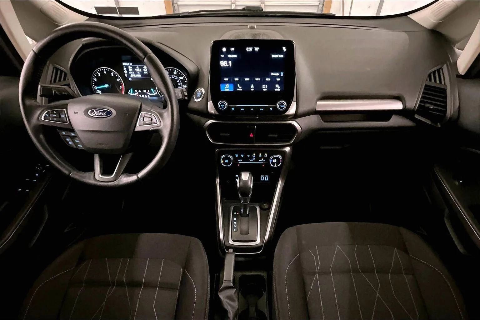 Used 2019 Ford EcoSport SE w/ SE Convenience Package image 14