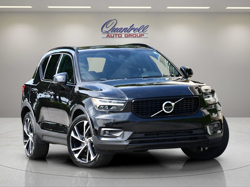 Used 2021 Volvo XC40 T5 R-Design w/ Advanced Package