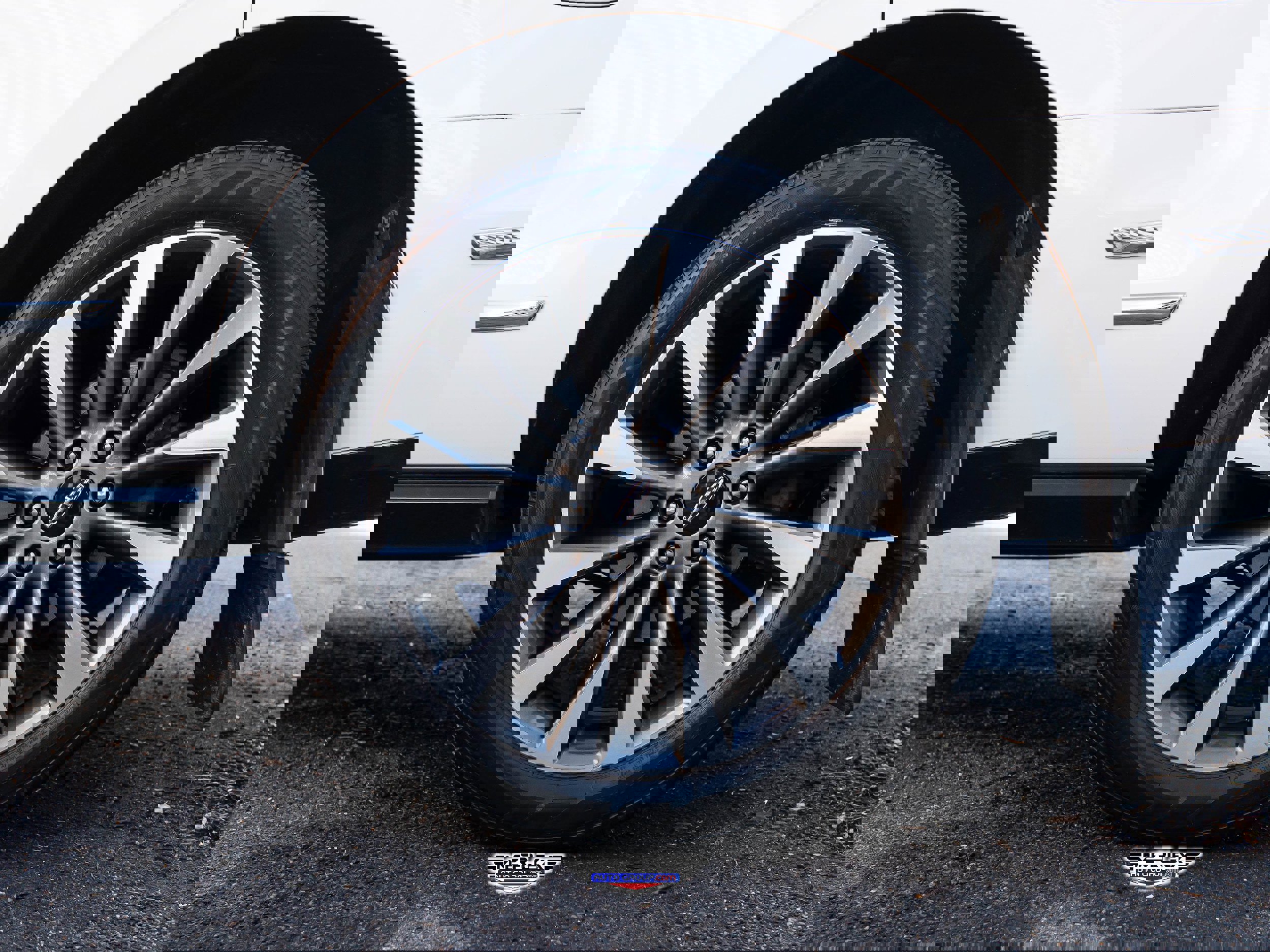 Used 2018 Lincoln Navigator Select w/ Technology Package image 12