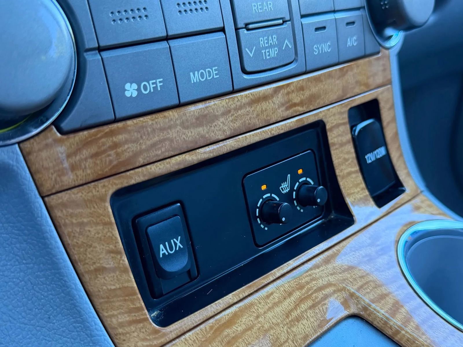 Used 2008 Toyota Highlander Limited image 26