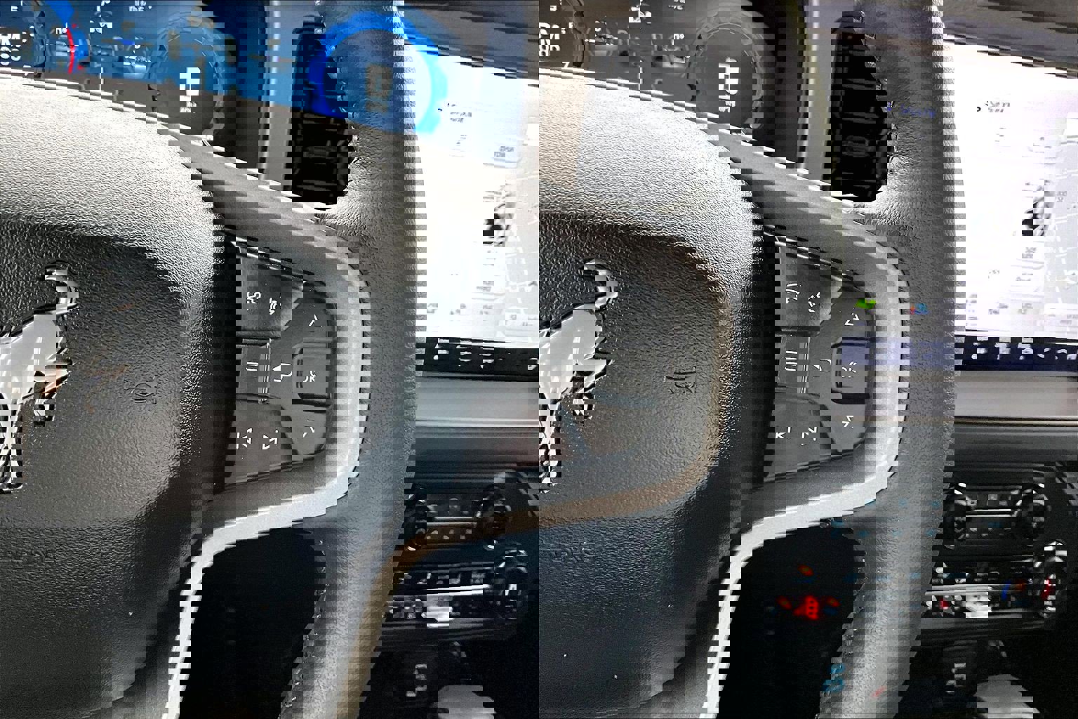 Used 2025 Ford Bronco Outer Banks image 22