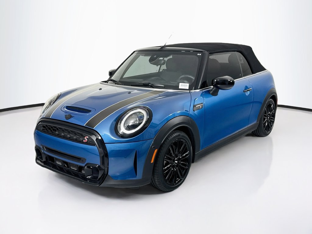 Certified 2024 MINI Cooper S FWD image 9