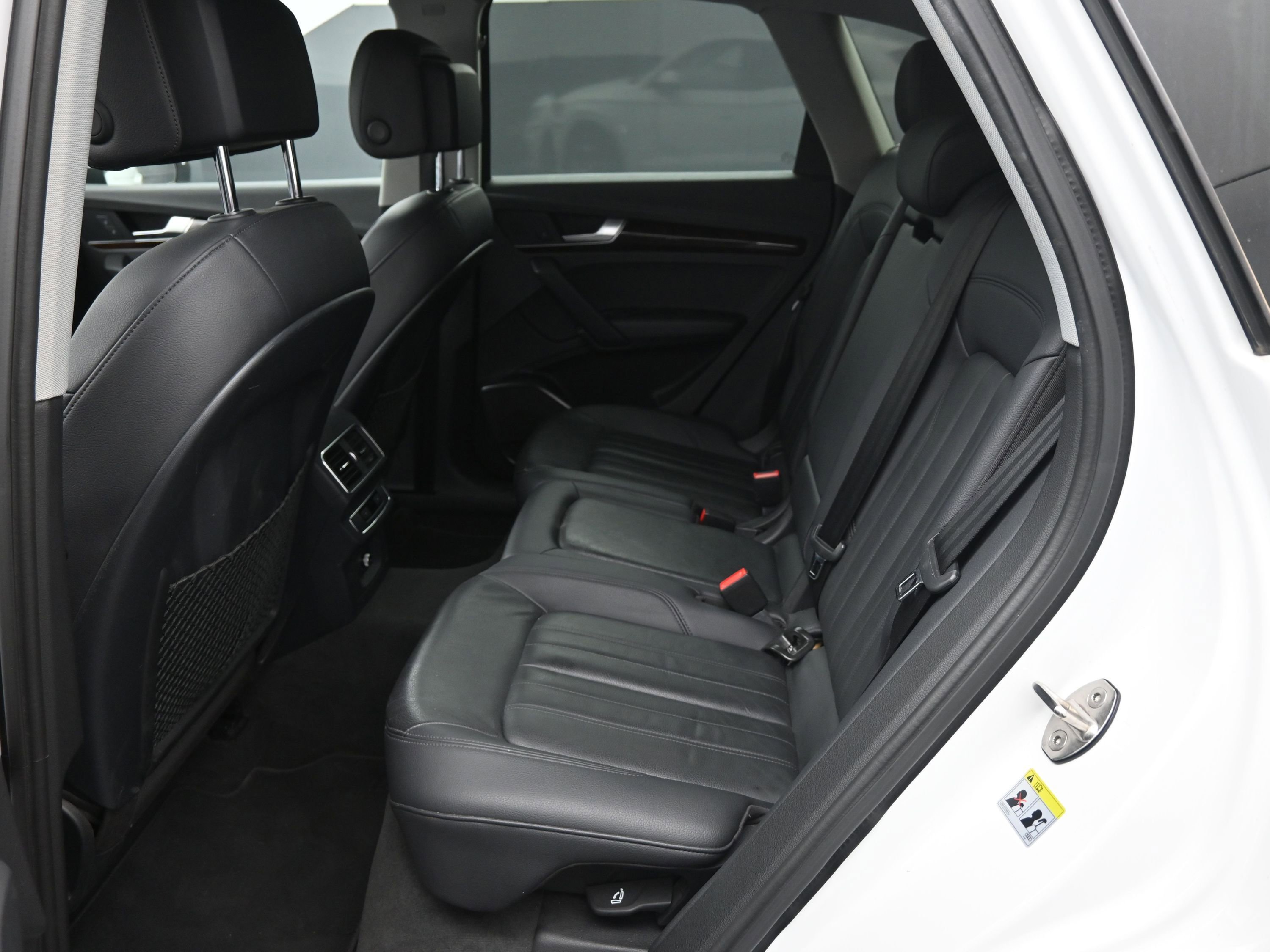 Used 2018 Audi Q5 2.0T Premium image 13