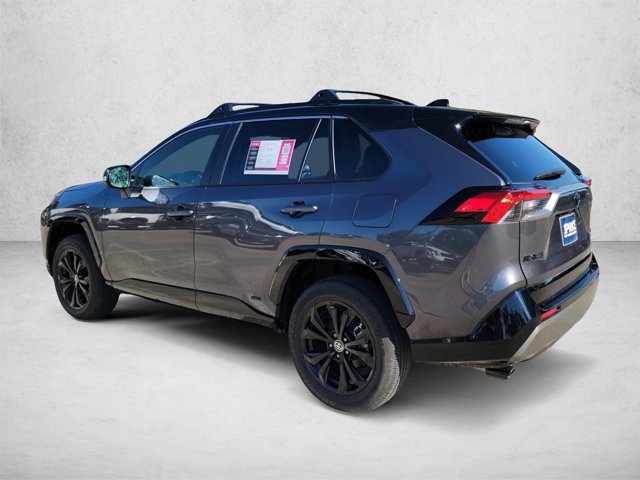 Used 2025 Toyota RAV4 XSE AWD/4WD image 8