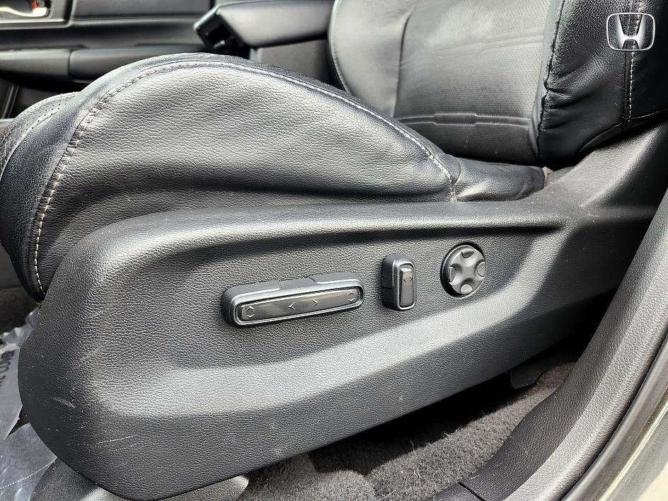 Used 2017 Honda CR-V EX-L image 13