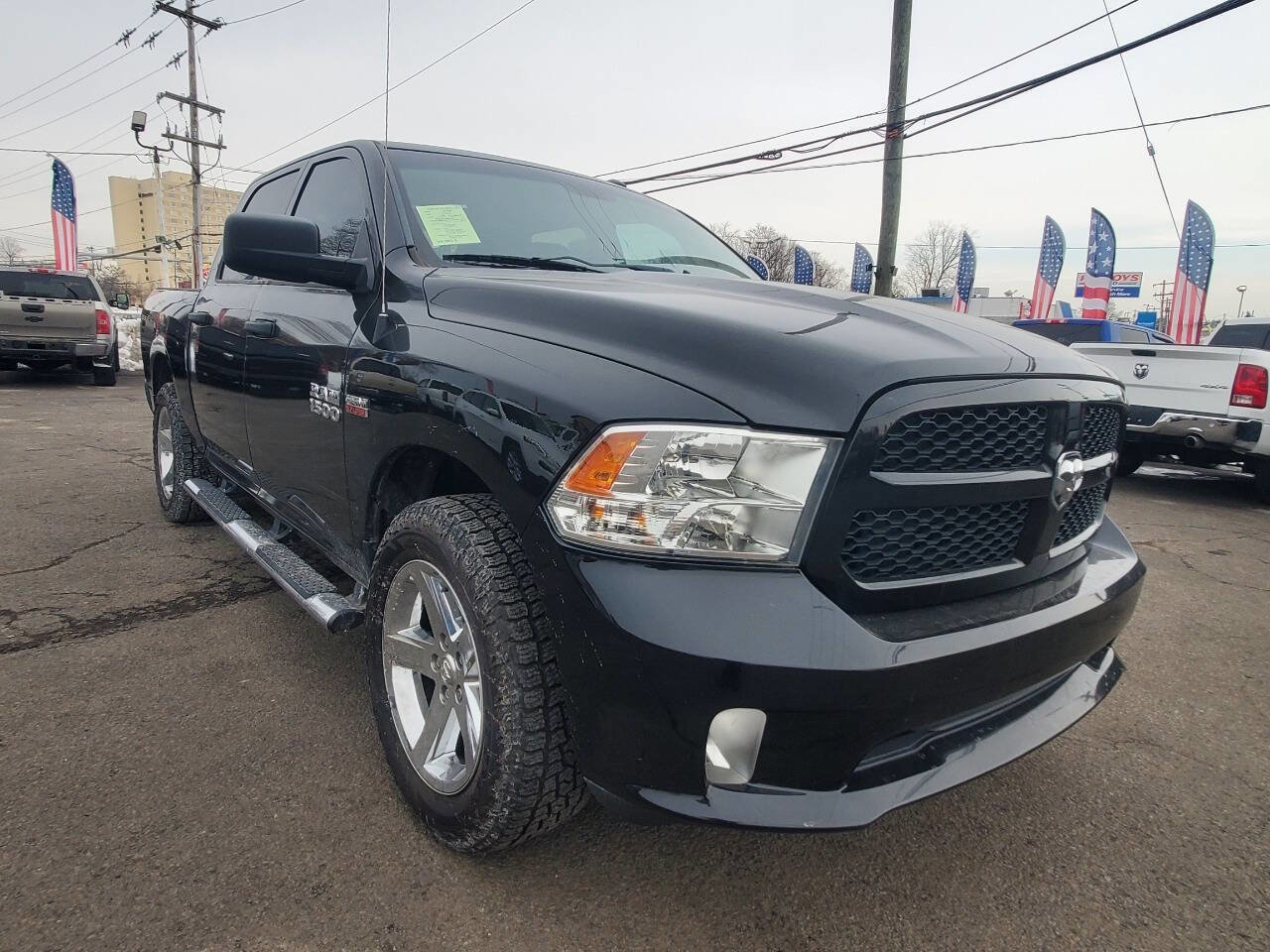 Used 2018 RAM 1500 Express w/ Express Value Package image 7