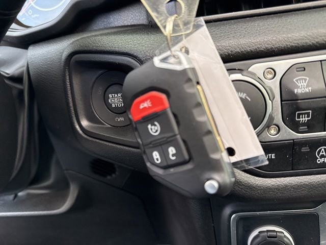 Used 2025 Jeep Wrangler Sport S image 40