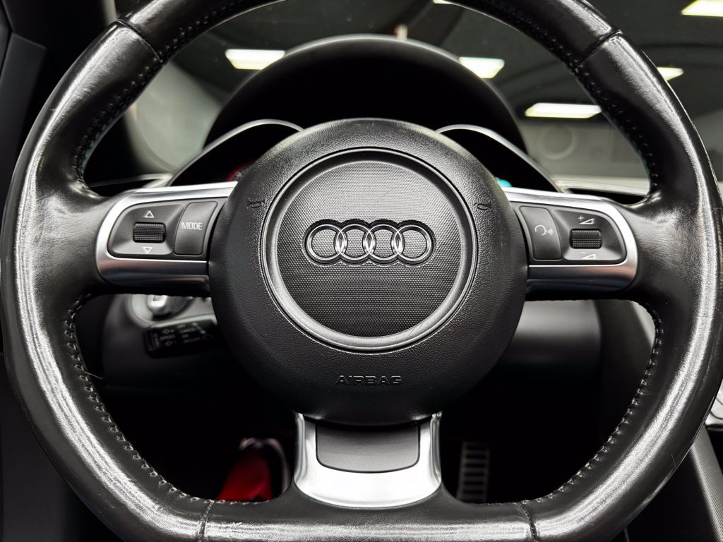 Used 2011 Audi R8 V10 AWD/4WD image 22