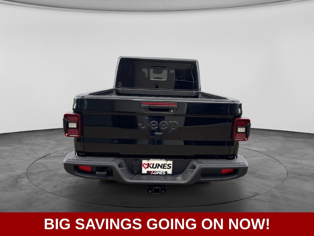 New 2026 Jeep Gladiator Sport AWD/4WD image 8