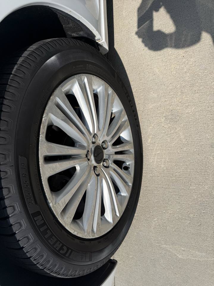 Used 2013 Chrysler 300 C w/ Light Group AWD/4WD image 10
