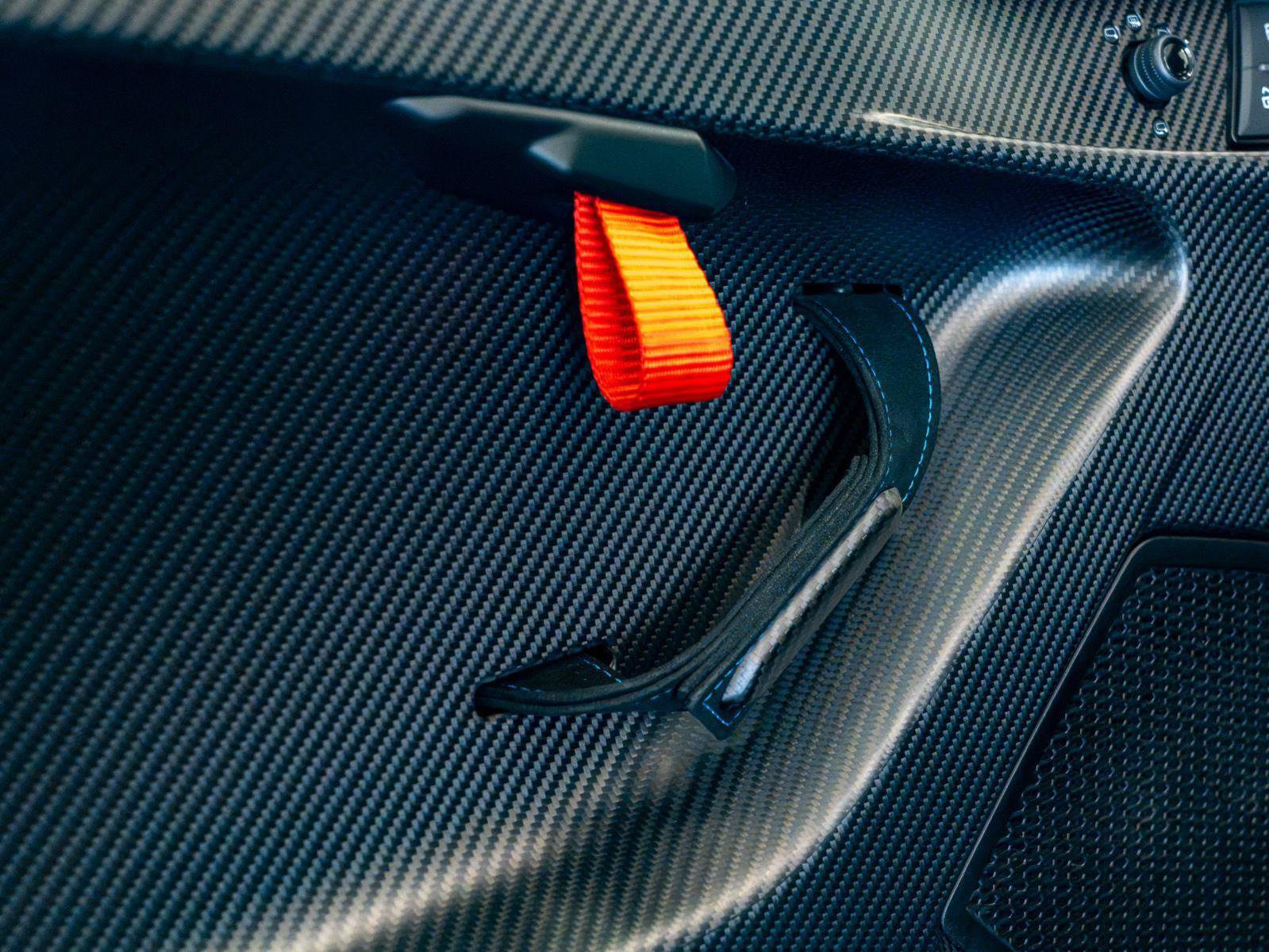 Used 2024 Lamborghini Huracan STO RWD image 13