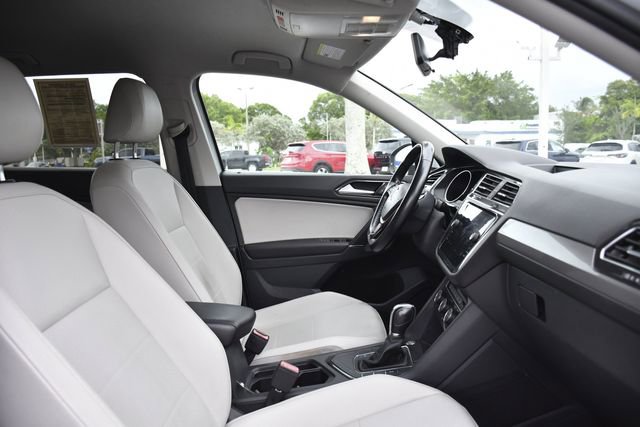 Used 2018 Volkswagen Tiguan SE FWD image 26
