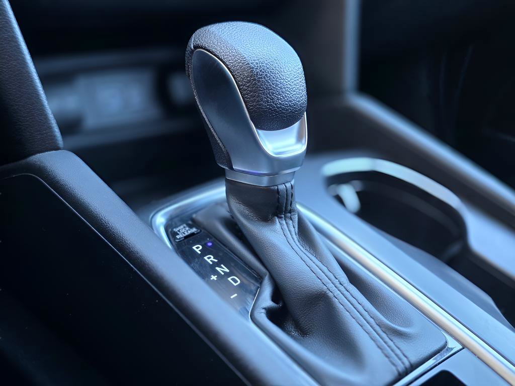 Used 2019 Hyundai Santa Fe SE w/ Cargo Package image 32