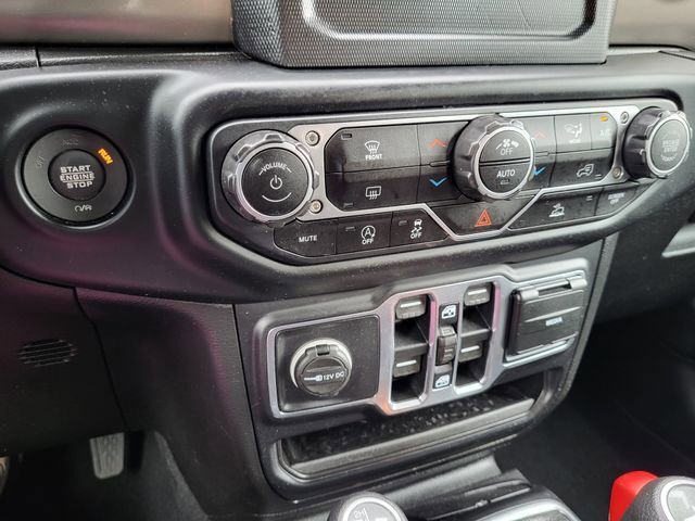 Used 2021 Jeep Wrangler Unlimited Sport AWD/4WD image 18