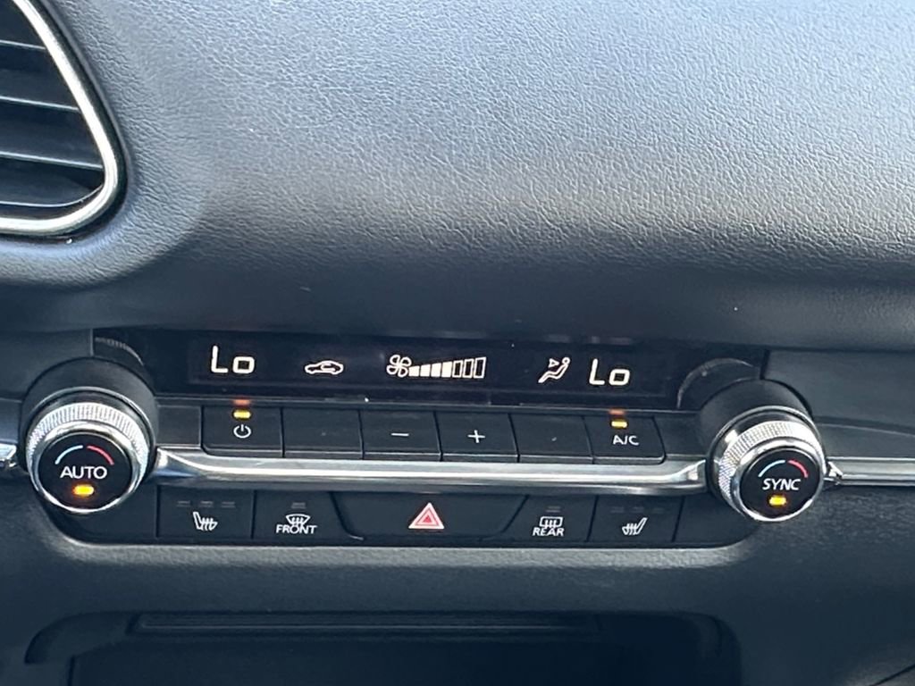 Used 2023 MAZDA CX-30 AWD 2.5 S w/ Premium Package image 16