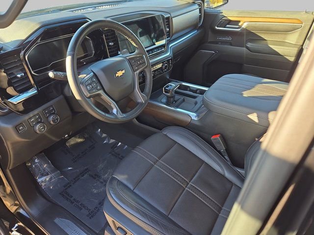 Used 2024 Chevrolet Silverado 1500 High Country image 18