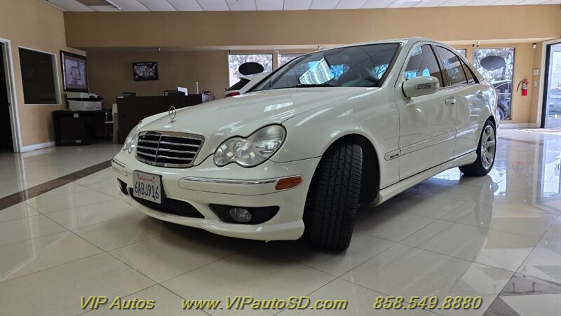 Used 2007 Mercedes-Benz C 230 Sedan image 2