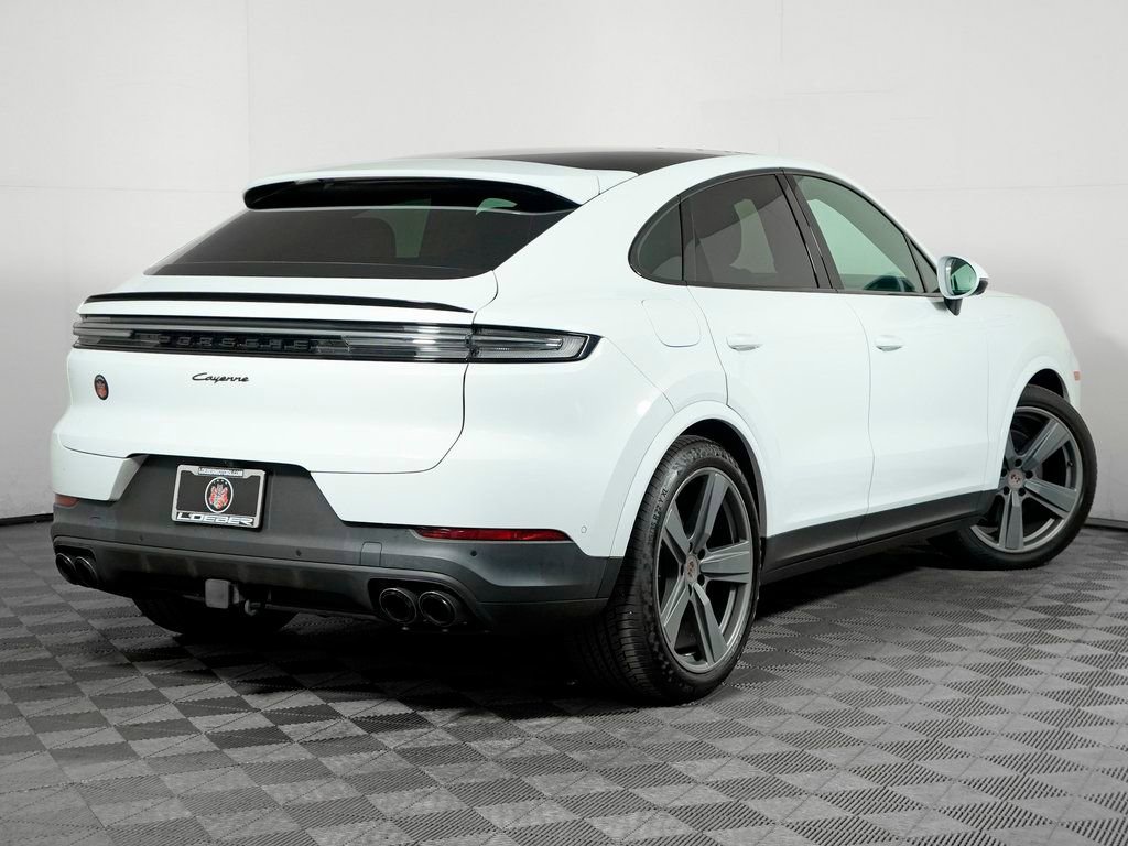 Certified 2024 Porsche Cayenne Coupe AWD/4WD image 7
