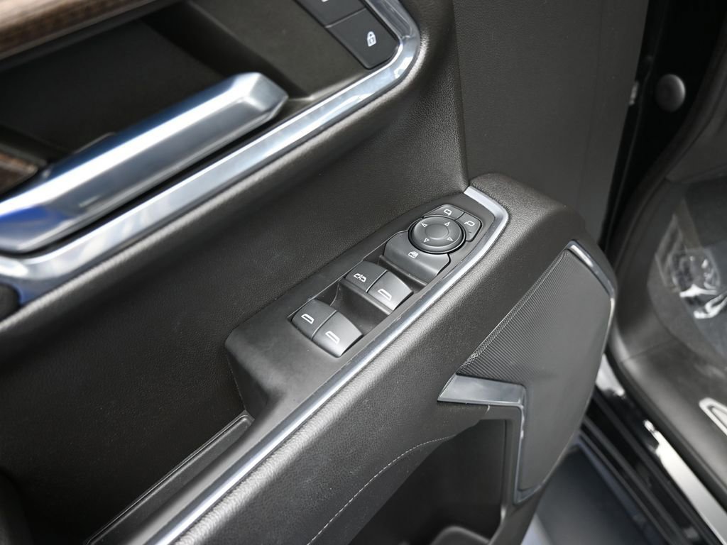 Used 2023 Chevrolet Silverado 1500 LT image 13