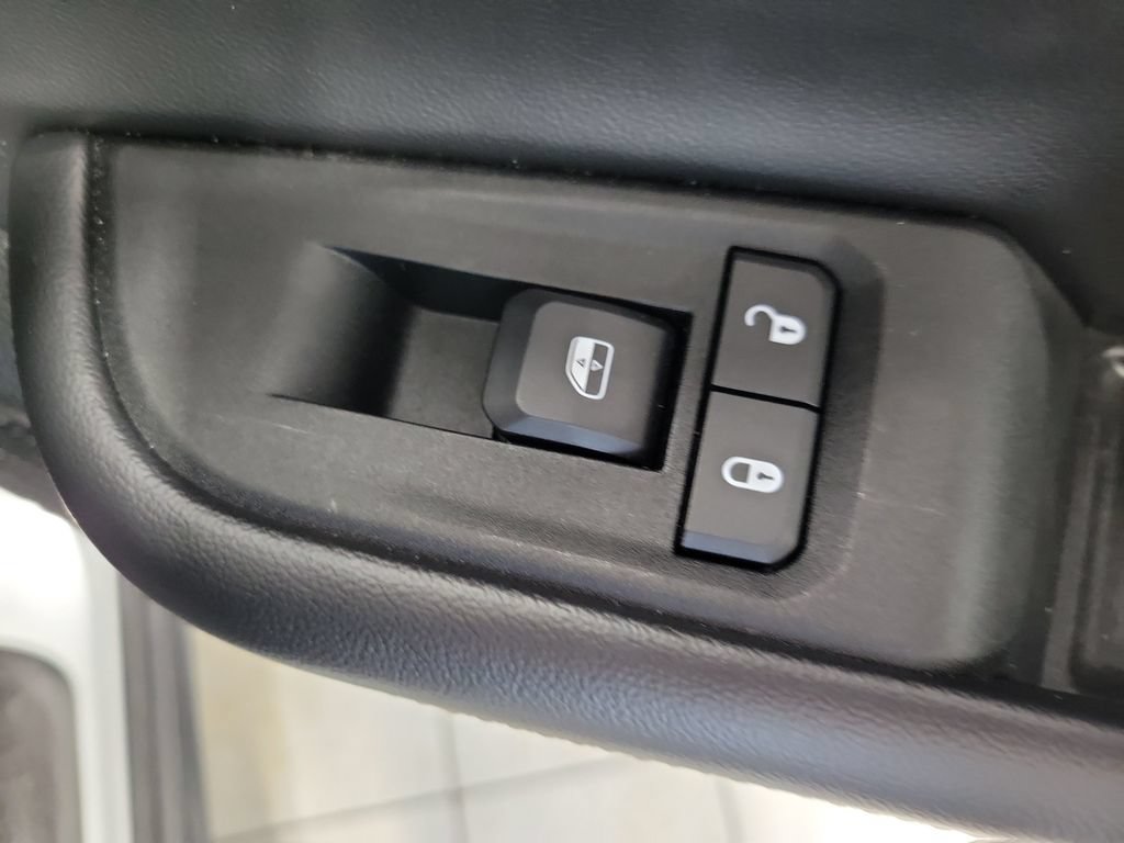Certified 2024 Jeep Grand Cherokee L Laredo AWD/4WD image 18