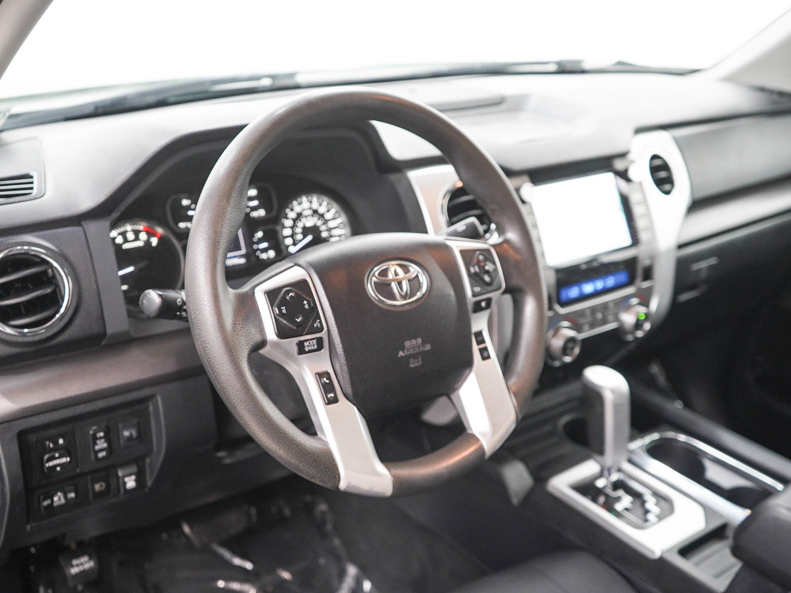 Used 2021 Toyota Tundra SR5 w/ TRD Off-Road Plus Package AWD/4WD image 20