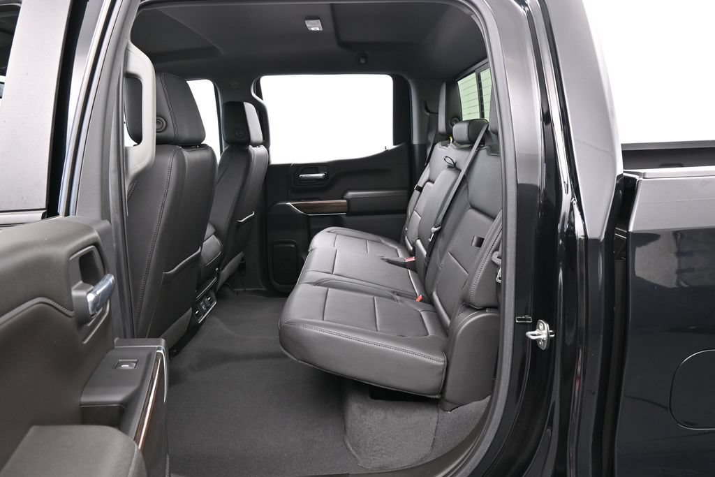 Used 2021 Chevrolet Silverado 1500 LT w/ Convenience Package II RWD image 29