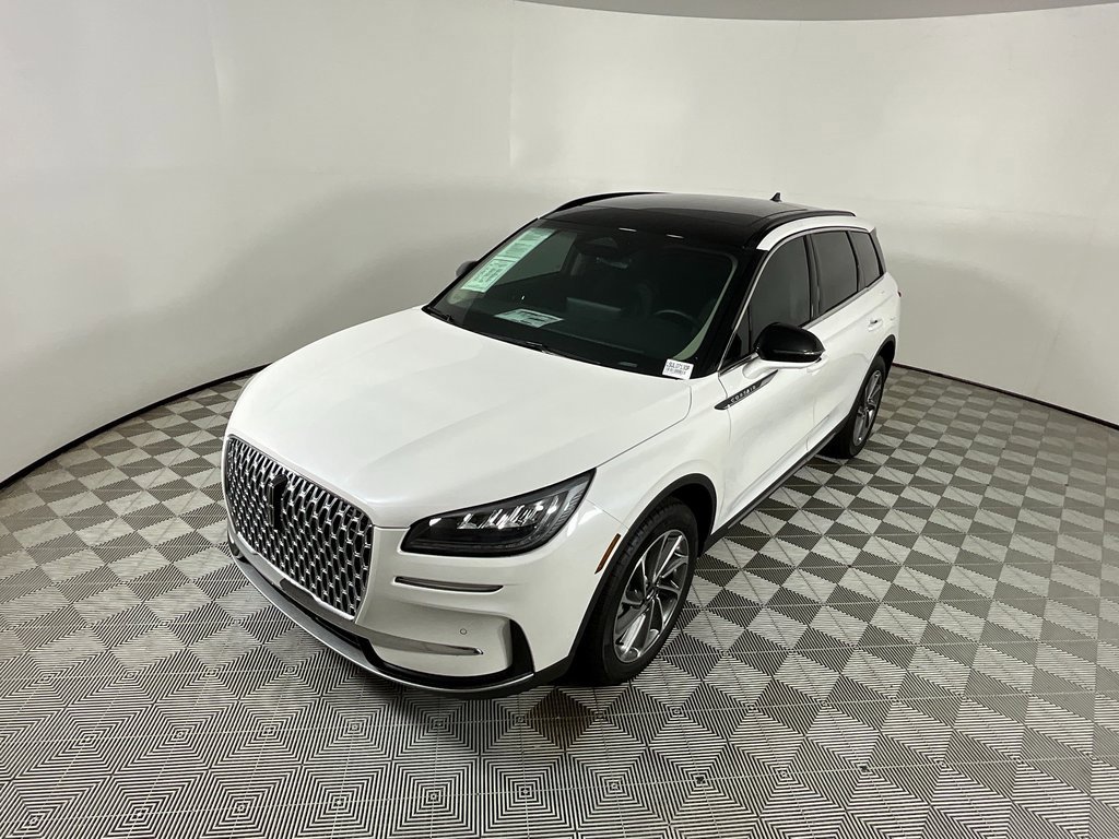Used 2025 Lincoln Corsair FWD w/ Equipment Group 101A image 9