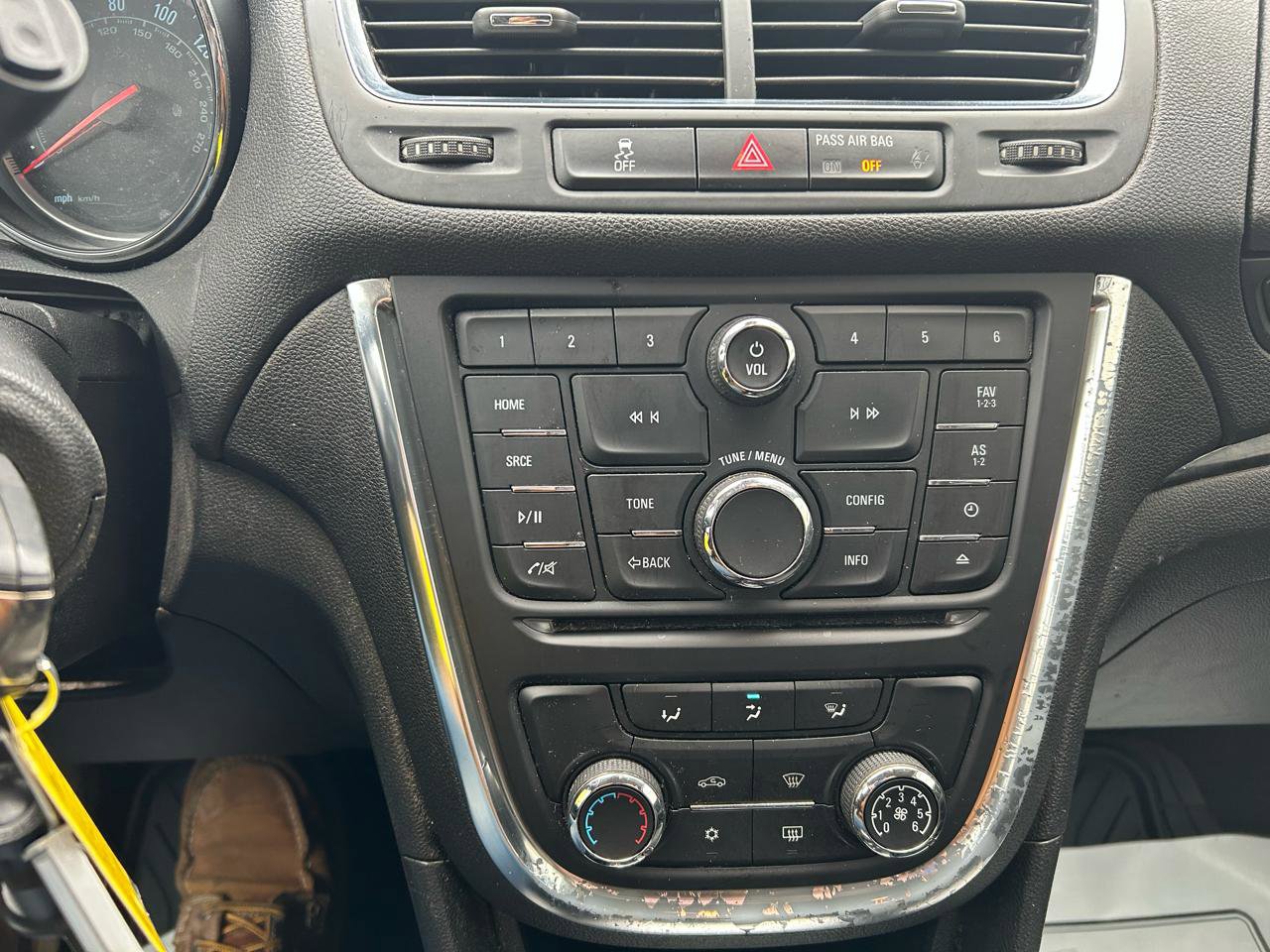 Used 2016 Buick Encore FWD image 24