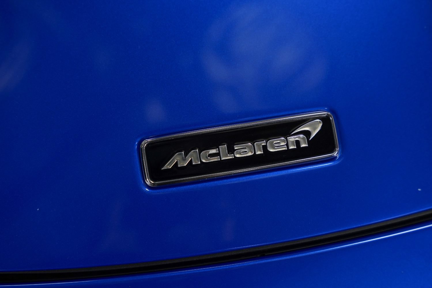 Used 2022 McLaren 765LT RWD image 16