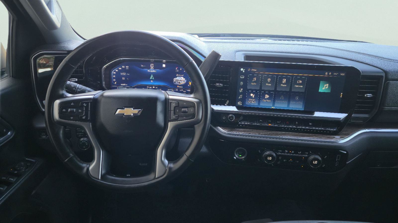 Used 2023 Chevrolet Silverado 1500 LT RWD image 17