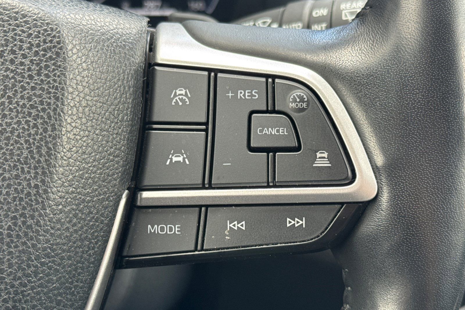 Certified 2024 Toyota Grand Highlander Platinum image 34