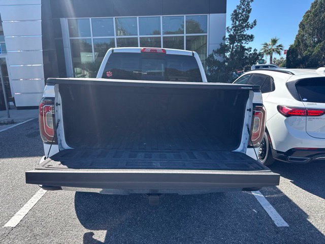 Used 2016 GMC Sierra 1500 SLT w/ SLT Premium Package AWD/4WD image 5