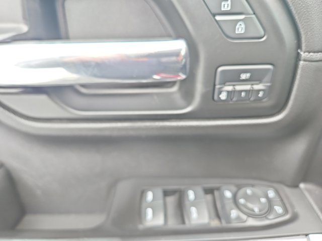 Used 2019 Chevrolet Silverado 1500 LTZ image 11