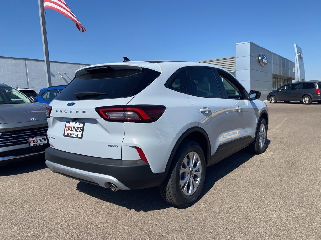 New 2026 Ford Escape Active image 8