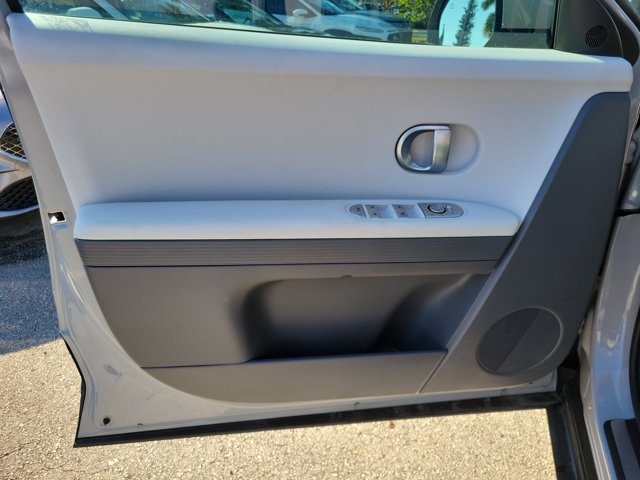 Certified 2024 Hyundai Ioniq 5 SEL RWD image 17