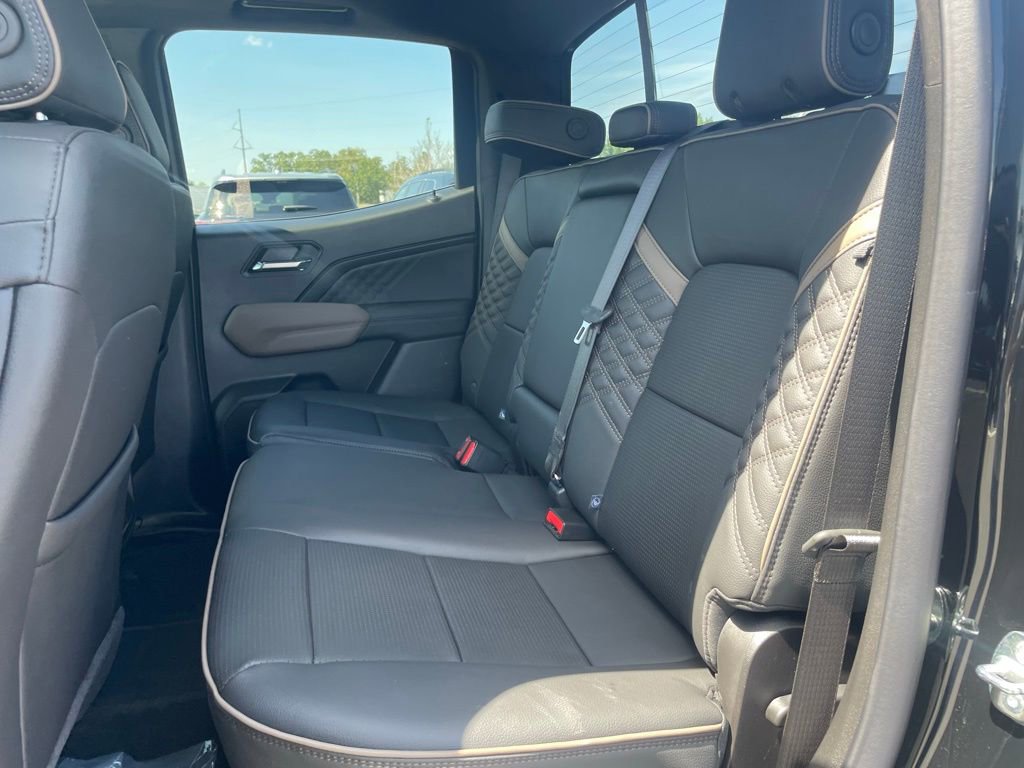 New 2026 GMC Canyon Denali image 27